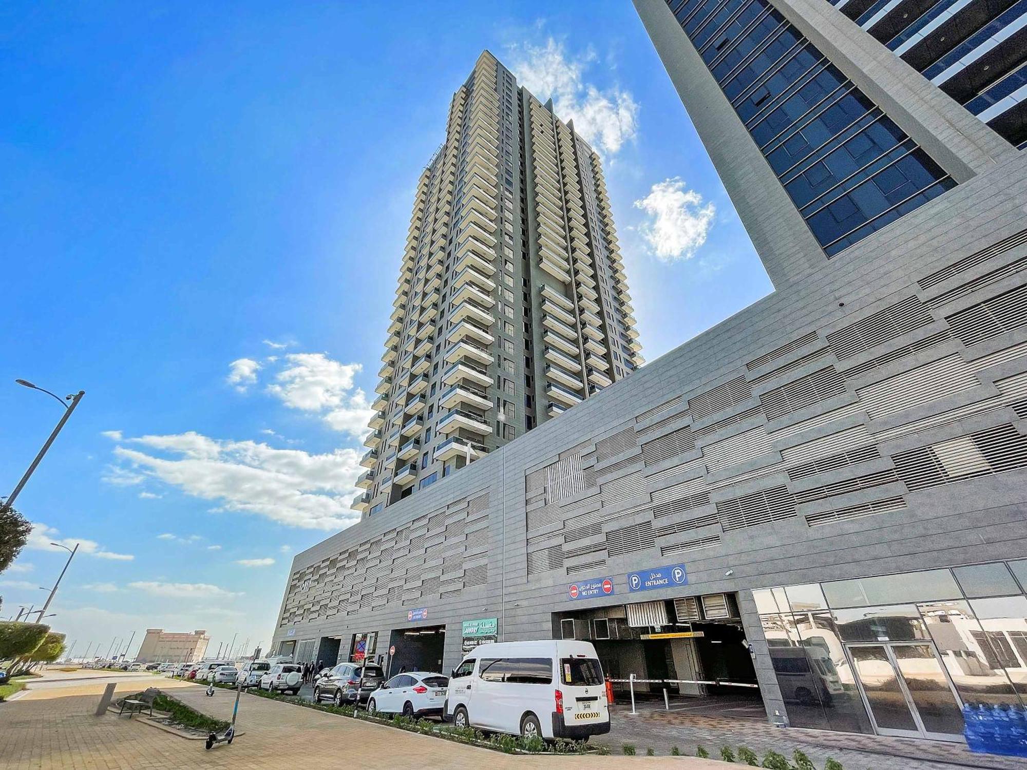 Silkhaus Cityscape 1br In Najmat With Metro Access Apartment
